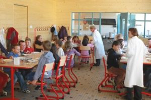 Cantine2 Langouet.JPG BD