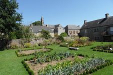 Jardins la vraie croix credits inconnus