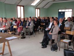 Rencontre-commerces-Loperec-1.JPG