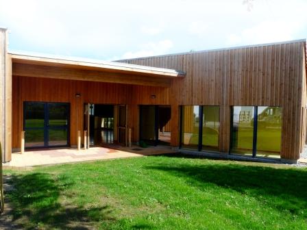 tl_files/contenu/images/Communes/Le Pellerin/Maison_de_lenfance_light.jpg