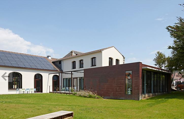 tl_files/contenu/images/Communes/Prefailles/Jardins_mairie.JPG